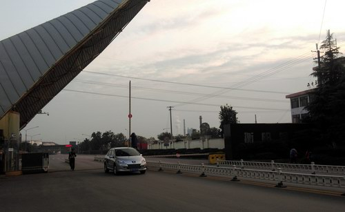 用戶巡訪之衡陽(yáng)鋼管電液伺服萬(wàn)能試驗(yàn)機(jī)