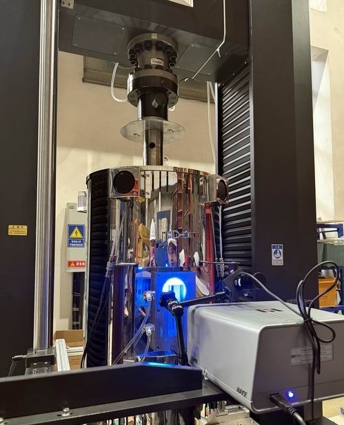 三思泰捷高溫試驗(yàn)機(jī)（配視頻引伸計(jì)）